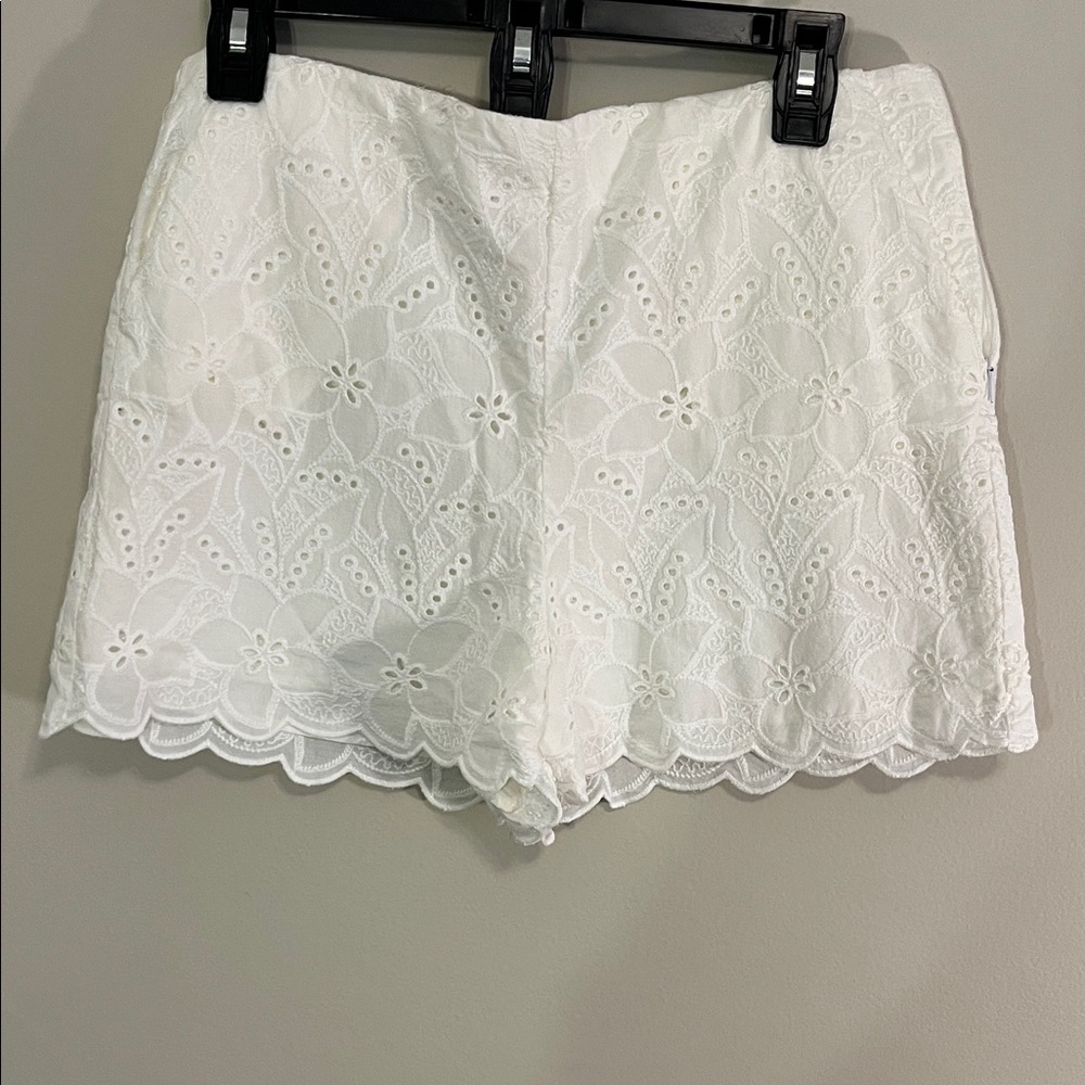Zara White Floral Lace High Waist Shorts